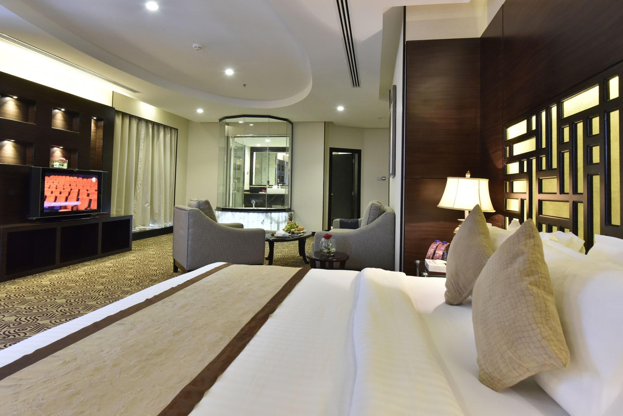 Awaliv International Hotel Ta'if Exteriör bild Suite