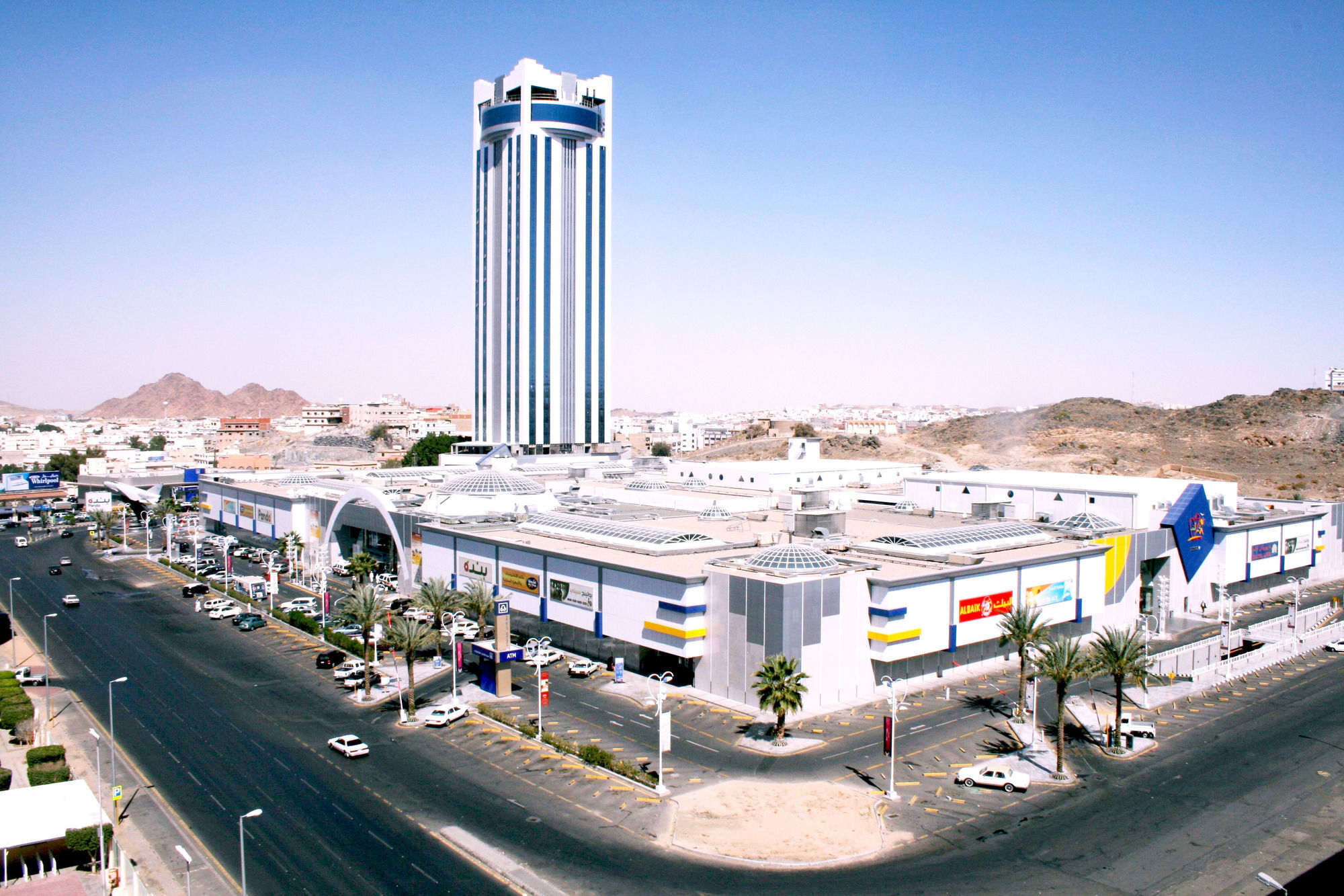 Awaliv International Hotel Ta'if Exteriör bild Al-Zahra Mall